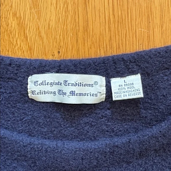 Vintage 100% Wool Penn Sweater - Picture 2 of 3